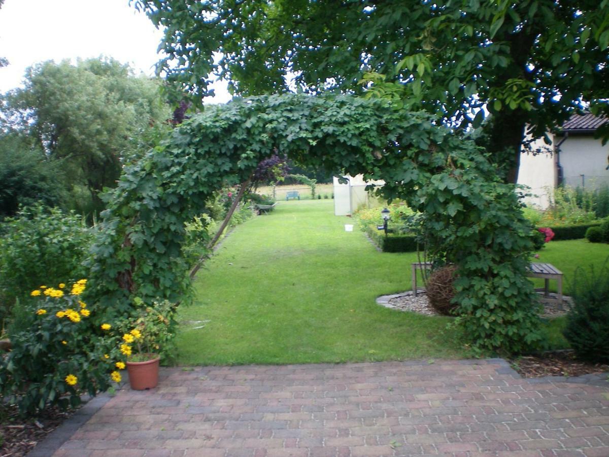Spreewald-Ferienwohnung Reschke Radensdorf エクステリア 写真
